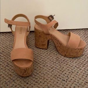 NWT Schultz Cork Platform Sandals